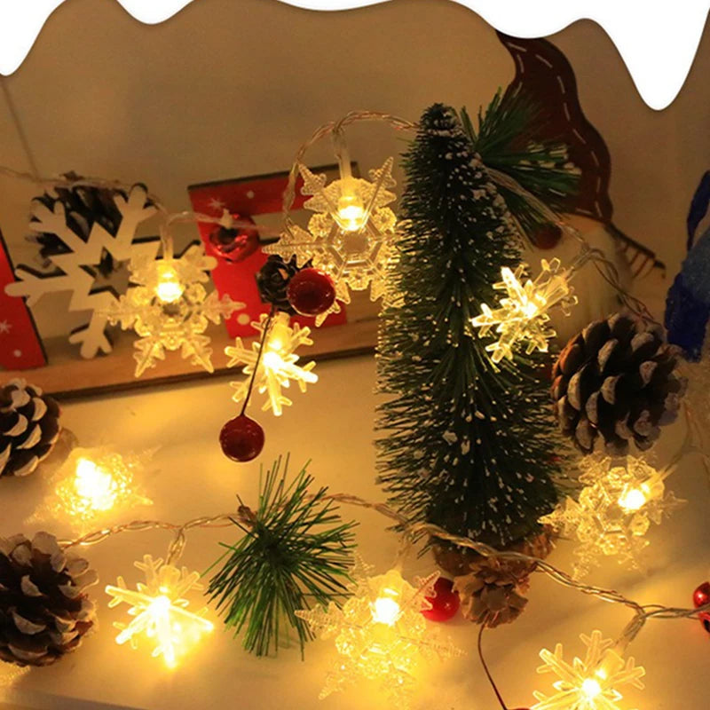 Fio de luzes Led Natal com vários elementos decorativos