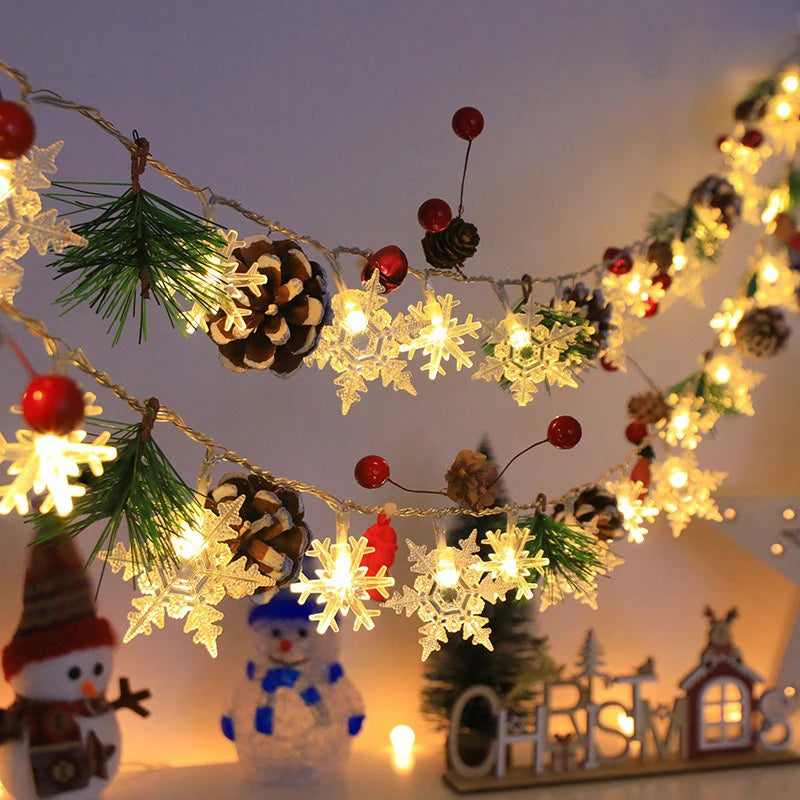 Fio de luzes Led Natal com vários elementos decorativos